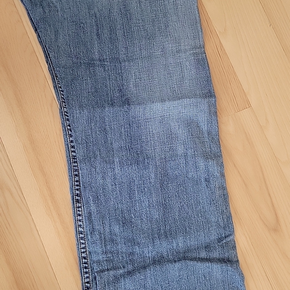Levi’s 505 Jeans 36x32 Men’s Regular Fit Blue Denim Straight Leg Distressed - Picture 3 of 13